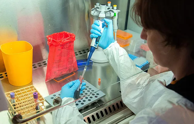 Analyse de biomarqueurs tumoraux circulants