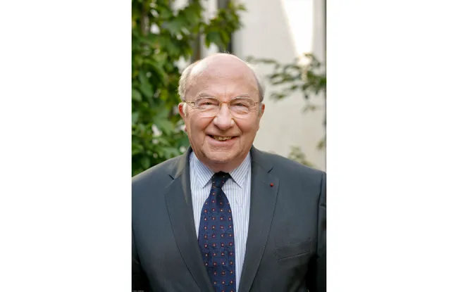 Disparition du Pr Claude Huriet : l’Institut Curie rend hommage à son ancien président