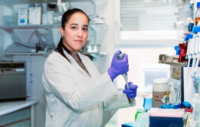 Fadma Lakhal reçoit le prestigieux Prix L’Oréal-UNESCO Pour les Femmes et la Science France 2026 